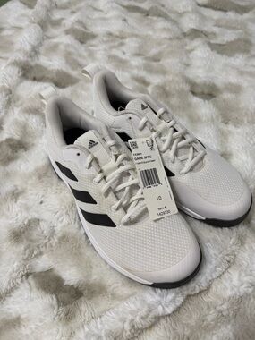 adidas Men’s White and Black Game Spec Running Sneakers (NEW)